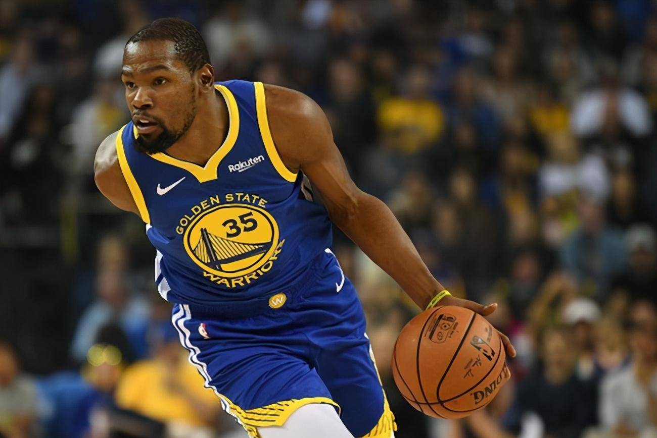 举办开闭幕 举办开闭幕